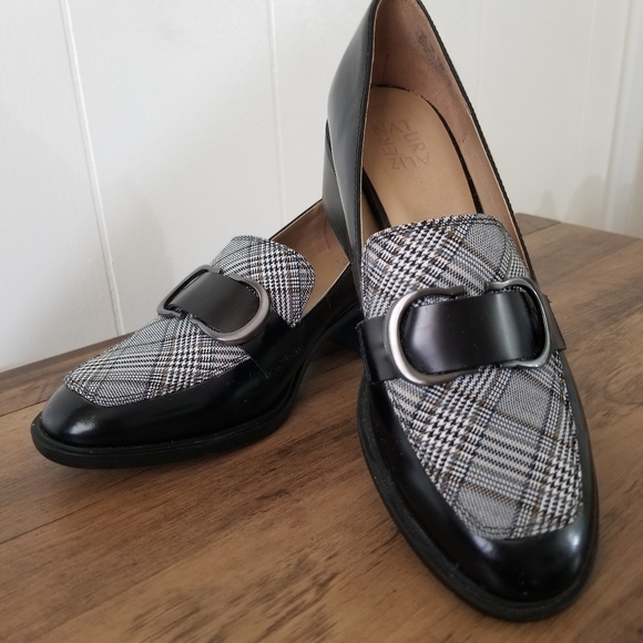 Naturalizer Shoes - Black and Gray Women's Loafers